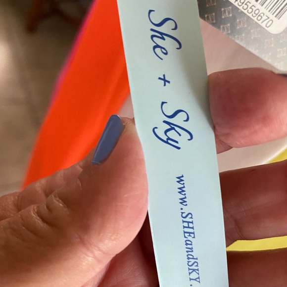 NWT cute long dress. Beautiful colors. - Picture 4 of 9